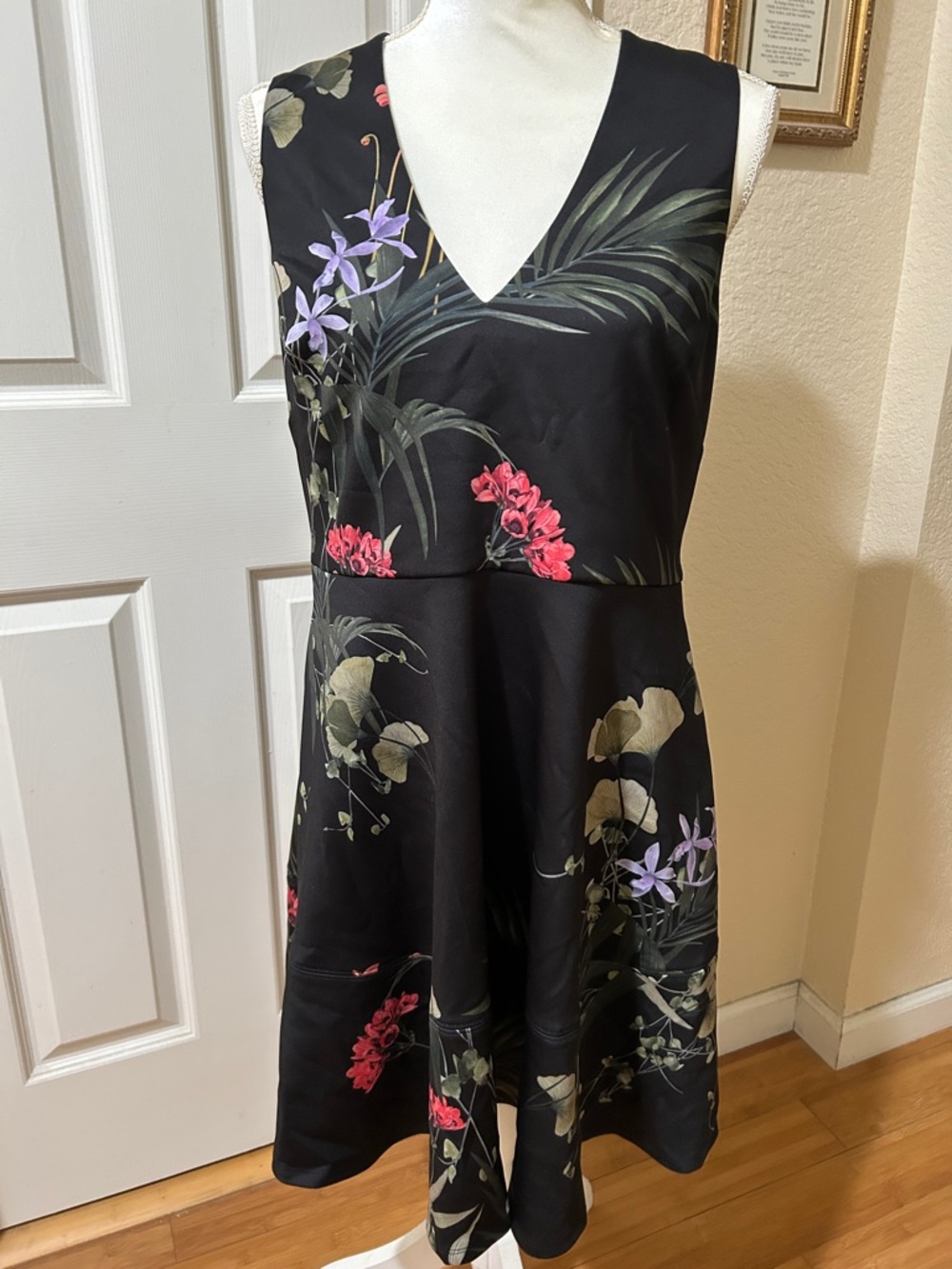 Ted Baker London Black Floral V-Neck Midi Dress